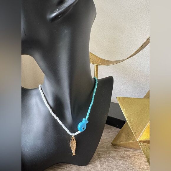 Blue Fish Pendant Necklace A1233 - Picture 6 of 6